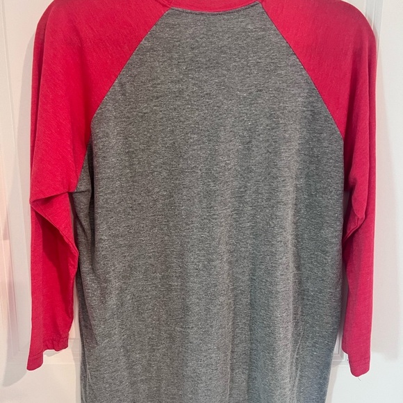 Next Level Apparel Sea Dog Red and Gray Shirt Size Small - Picture 6 of 8
